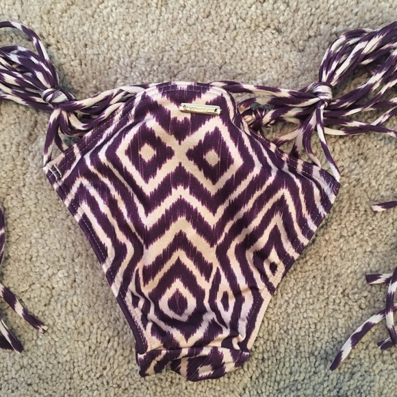 ⭐️SOLD⭐️ - Picture 2 of 4